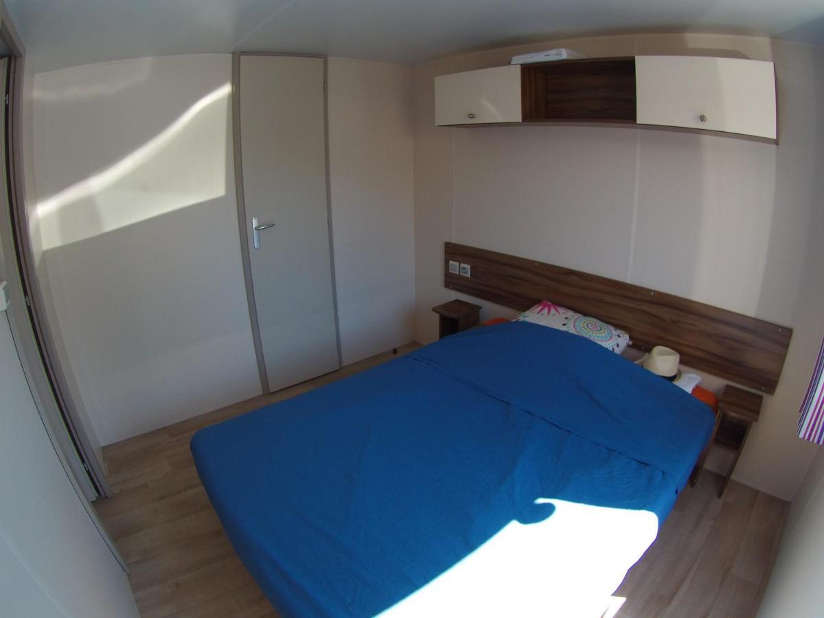 La Carabasse / Mazet 69 Hotel Vias Kültér fotó